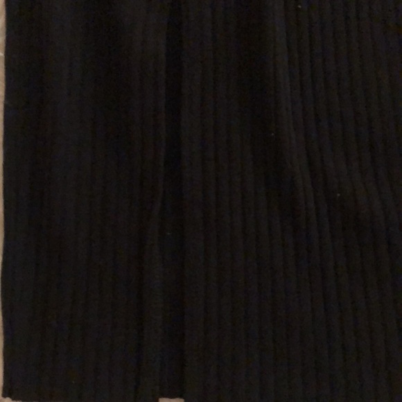 Zara stretch black skirt size small - Picture 3 of 4